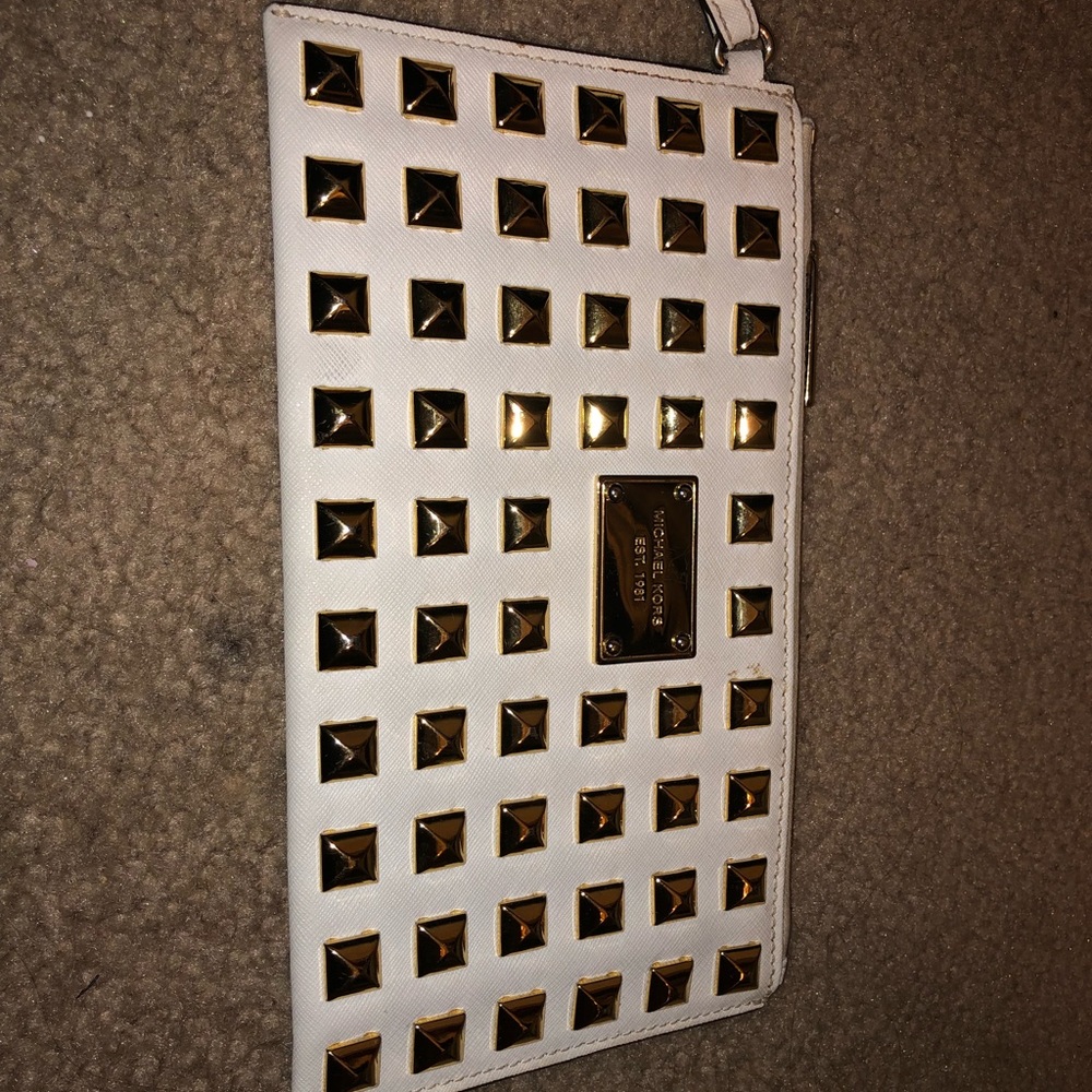 Michael Kor - image 1